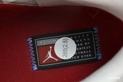 Hyperoad JORDAN “UNC” WHITE RETRO AIR 3 1019